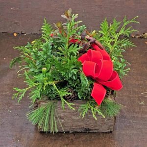 Small Outdoor Basket with handle