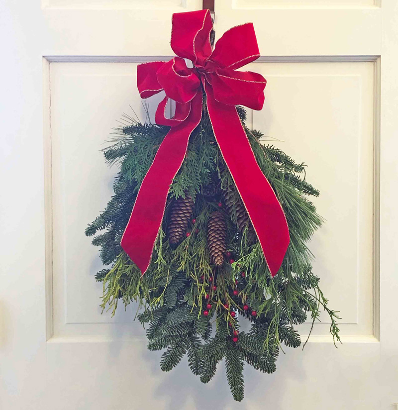 Large Swag with evergreens, pine cones & bow - Image 2
